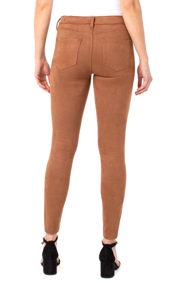 Pantalon skinny / effet suède / poches arrière Pantalon skinny / effet suède / poches arrière